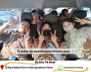 Sewa Hi Ace Pariwisata Jakarta